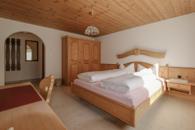 Hinteres Schlafzimmer mit Südsicht